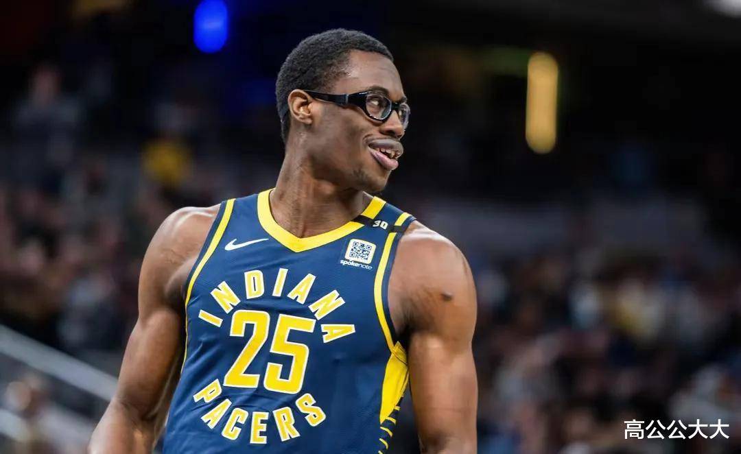 包含金州勇士迎CBA常规赛关键赛，集结日刷新队史纪录，悬念犹存，赛季目标并未改变的词条